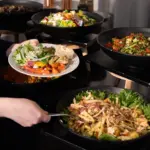 Keittolounaan lämpöä ja brunssien runsautta Finlandia Cafe&Winessa 